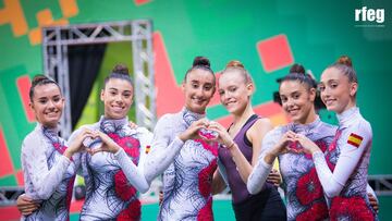 Ana Arnau, Inés Bergua, Patricia Pérez, Valeria Márquez, Mireia Martínez y Salma Solaun.