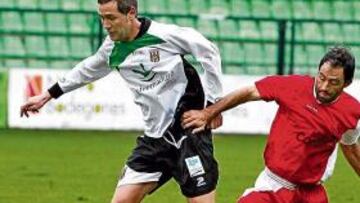 <b>PREOCUPADOS. </b>Los jugadores del Mérida no están cobrando.