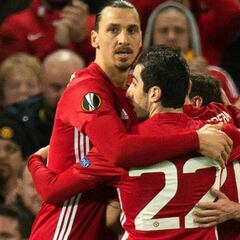 El United de Mou gana por la mínima y ya está en cuartos