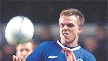 <b>A PUNTO DE FICHAR. </b>Jesper Gronkjaer negociará hoy con el Sevilla.