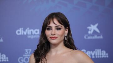 La actriz Andrea Duro posa en la alfombra roja previa a la gala de la 37 edición de los Premios Goya, en el Palacio de Congresos y Exposiciones FIBES, a 11 de febrero de 2023, en Sevilla, Andalucía (España). La Academia celebra la calidad del cine español con la entrega de los Premios Goya, los más importantes del cine español, a los mejores profesionales de cada una de las especialidades técnicas y creativas. A lo largo de su historia, la Academia ha reconocido con el Goya, o con su nominación, el trabajo tanto de técnicos, profesionales anónimos para el gran público, como de grandes estrellas españolas e internacionales.
11 FEBRERO 2023;CINE;GOYA;DOCUEMNTAL;PELICULAS;CINE ESPAÑOL
María José López / Europa Press
11/02/2023