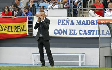 Zidane se curtió en el Castilla. Incluso sin tener aún en su poder el último carné de entrenador, un asunto que le trajo problemas con la Federación y hasta una sanción. Dirigió al filial del verano de 2014 a enero de 2016.