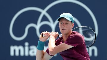 Sinner apabulla a Rublev y Tsitsipas vuelve a caer