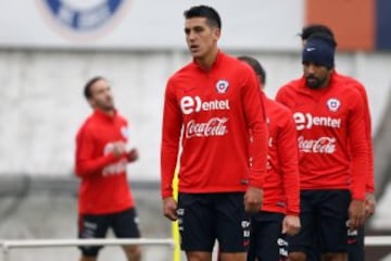 Pinilla, Pulgar, Roco y Fernández ya entrenan con la Roja