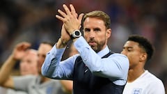 MOSCOW, RUSSIA - JULY 11:  Gareth Southgate, Manager of England applauds fans after the 2018 FIFA World Cup Russia Semi Final match between England and Croatia at Luzhniki Stadium on July 11, 2018 in Moscow, Russia.  (Photo by Matthias Hangst/Getty Images