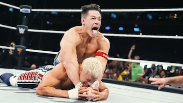 John Cena ha tenido una notable y exitosa transición del ring de la WWE a la gran pantalla, destacándose tanto en películas de acción como en comedias. A diferencia de otros luchadores, ha demostrado un rango considerable, siendo aclamado por su trabajo en el género de la comedia de acción. Entre sus largometraes más destacados están: 'El Escuadrón Suicida', 'Bumblebee', 'Fast & Furious o The Wall'.
