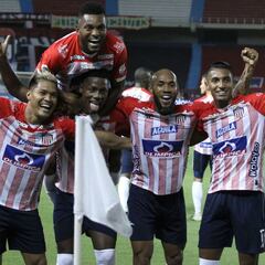 Teófilo Gutiérrez le da el triunfo a Junior en el Metropolitano