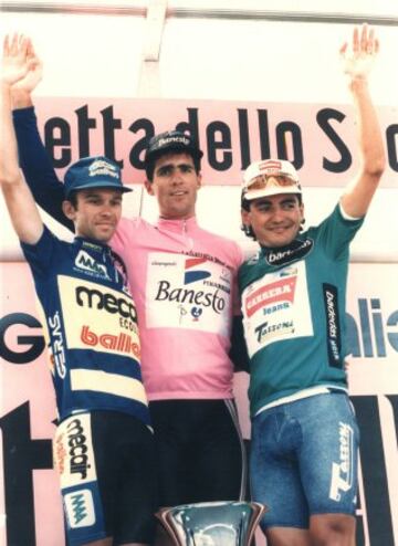 El español Miguel Indurain ganó dos veces, en 1992 y 1993.