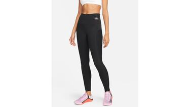 Ahorra hasta un 50% con las rebajas de verano de Nike: pantalones, camisetas, zapatillas y m¨¢s