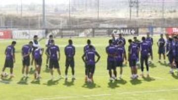 El Getafe contin&uacute;a con sus entrenamientos mientras espera la decisi&oacute;n final.