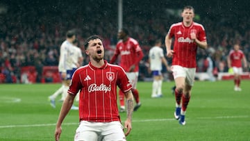 Neco Williams hauled the hosts back level after Murillo had opened the scoring at the City Ground. Villa drop to fourth but Forest are still not out of danger.