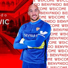 Oficial: Dmitrovic, al Sevilla