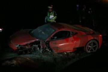 El volante de la selección sufrió un accidente por alcance cuando retornaba a la concentración de la Roja.