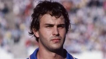 Otro italiano histórico, jugó 18 partidos y estuvo presente en las Copas del Mundo de 1978, 1982 y 1986. Fue campeón en España. 