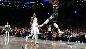 The Milwaukee Bucks won their 15th straight game and finished a perfect February in their 118-104 win over the Brooklyn Nets on Tuesday night.