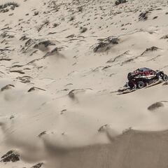 Toby Price da el primer golpe en el Atacama Rally