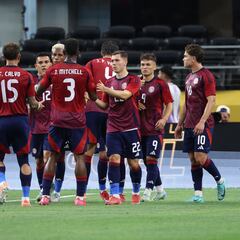 Manfred Ugalde rescata a la Costa Rica de Miguel Herrera y Keylor Navas