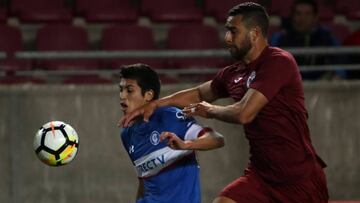 Con un autogol de Valber Huerta, el conjunto de la Cuarta Región venció al equipo de Gustavo Quinteros, que no jugó un buen partido. La serie quedó abierta