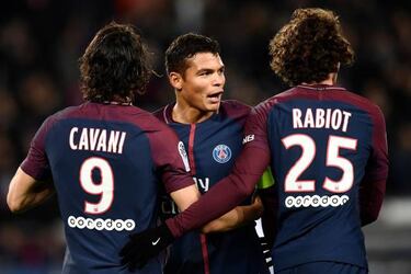 Cavani eyes scissor-kick goal in Champions League final