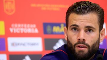 LAS ROZAS (C.A. DE MADRID), 22/03/2023.- El defensa de la selección española Nacho Fernández durante la rueda de prensa ofrecida tras el entrenamiento realizado este miércoles en la Ciudad del Fútbol de Las Rozas para preparar el partido de clasificación para la Eurocopa 2024 que el combinado español disputará contra Noruega en Málaga el próximo sábado en lo que será el primer partido oficial de Luis de la Fuente como entrenador del equipo. EFE/Zipi Aragón