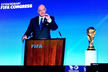 Gianni Infantino otorgó la sede del Mundial de 2034 a Arabia Saudita.