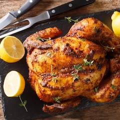 It’s not the turkey’s fault: The myth that the Thanksgiving main dish makes you sleepy