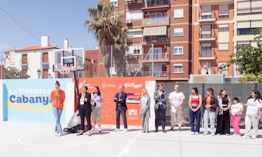 El mural colaborativo La Pintada del Cabanyal crea un nuevo espacio de deporte y convivencia