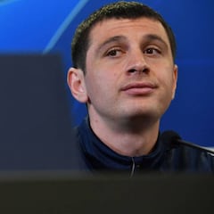 Dzagoev: "¿Bajas del Madrid? Tiene equipo para dos onces"