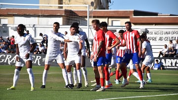 Imagen del Ceuta contra el Atl¨¦tico.
