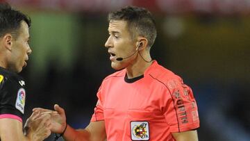 09/09/16 PARTIDO PRIMERA DIVISION
REAL SOCIEDAD - ESPANYOL
3EXPULSN JAVI FUEGO TARJETA ROJA
ARBITRO IGLESIAS VILLANUEVA