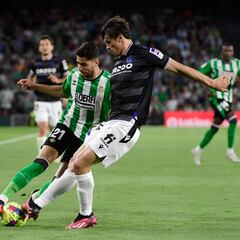 Aprobados y suspensos de la Real: Le Normand lidera el ejercicio de resistencia