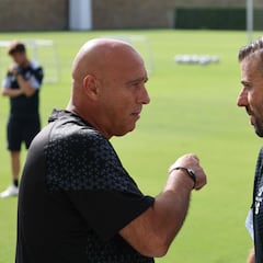 Márquez y Luis García: más que un amistoso, una reunión familiar