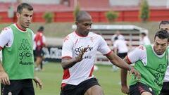 "Es un privilegio estar en el Sporting y en Primera"