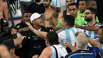 Rival fans clashed before the game at the Maracanã, prompting Brazilian police to attack Argentine supporters with batons.