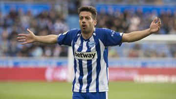 Jony se acerca al Lazio y el M¨¢laga espera a V¨ªctor