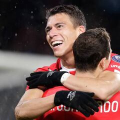 Un año y medio después, Andrés Guardado vuelve a anotar con PSV