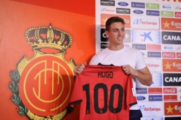 El Mallorca presenta a su nuevo fichaje Hugo Gomes.