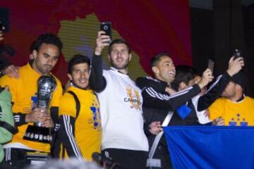 La celebración del Equipo Tigres UANL Campeon del Torneo Apertura 2015 de la Liga MX