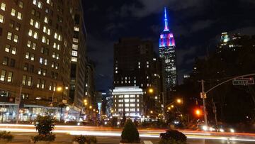El Empire State de Nueva York, iluminado con los colores del Barcelona.