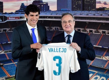 Jesús Vallejo presenta a su novia, María Delgado, en Instagram