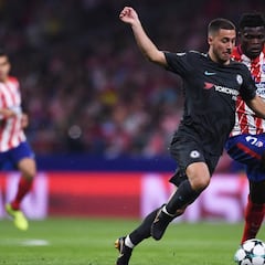 Hazard, contra la evolución física de Benzema y Cristiano