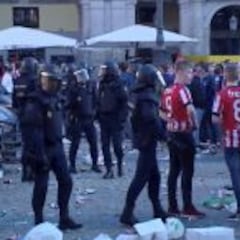 La policía española y la holandesa se coordinan para identificar a los hinchas del PSV