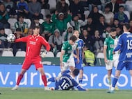 Iker Álvarez en el partido del Córdoba CF contra el Real Zaragoza