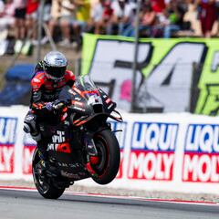 Podio soñado al esprint: Aleix, Márquez saliendo 14º y Acosta