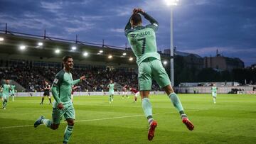 Riga (Latvia), 09/06/2017.- Portugal&#039;s Cristiano Ronaldo celebrates after scoring against Latvia during the FIFA World Cup 2018 qualifying soccer match between Latvia and Portugal at Skonto Stadium, in Riga, Latvia, 09 June 2017. (Mundial de F&uacute;tbol, Letonia) EFE/EPA/MARIO CRUZ