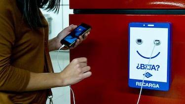 El pequeño gesto que a todos se nos puede escapar y que puede borrar los datos de tu móvil para siempre