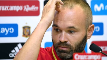 Iniesta: "Asensio todavía tiene mucho margen para mejorar"