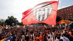 07/05/21
 MANIFESTACION DE LA AFICION DEL VALENCIA CF CONTRA LA GESTION DEL CLUB 
 
 
 
 
 
 
 
  
 
 
  SEGUIDORES
  SEGUIDORES CONTRA PETER.LIM
  SEGUIDORES