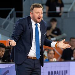 Toni Ten, nouvel entraîneur des étudiants Mosistar