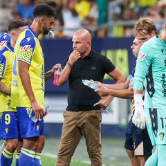 La enfermería del Cádiz, un problema para Paco López